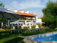 Hotel Apartamento Rural Finca la Media Legua Hotels in Cortegana