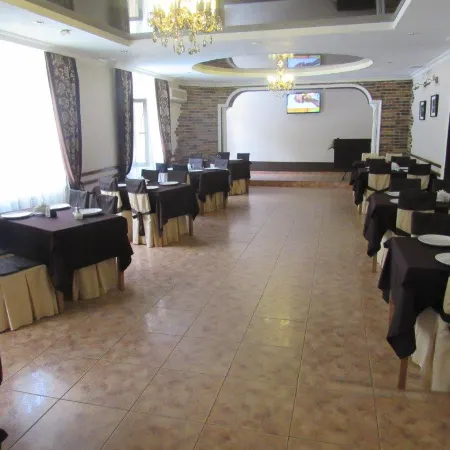 Tihoretsk Hotel Отели в г. Тихорецкий район