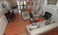 Anchor Inn Beach House Hotels in Provincetown