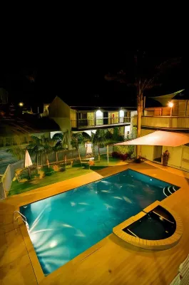 Moonlight Bay Apartments Hotels in Capel Sound