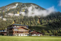Sonnenhof Genusshotel & Appartements Hotels in Pertisau