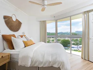 2nd Avenue Beachside Apartments