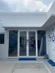 Rosalyne Sleepbox Tugu 2 Hoteller i Karangwaru