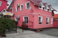 Uyut Mini-Hotel Hotels near Rozhdestvenskaya Tserkov' Na Pridache