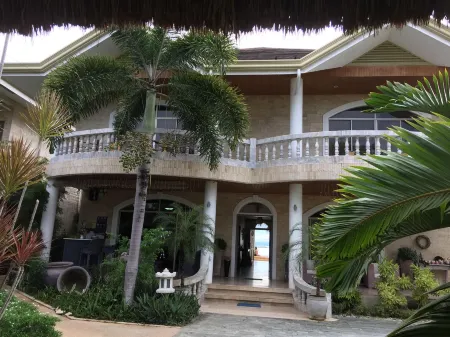 Panglao Pearl Premier White Sand Resort