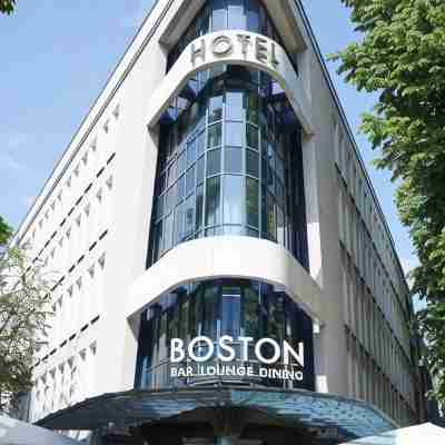 Boston Hotel HH Hotel Exterior