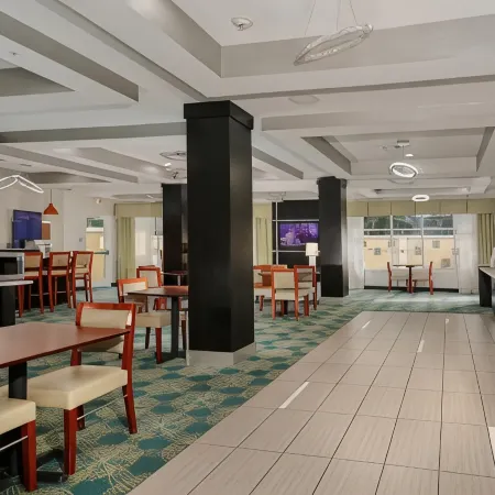 Holiday Inn Express & Suites HOUSTON NORTHWEST-BROOKHOLLOW by IHG