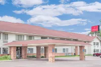 Ramada by Wyndham Hancock Waterfront Hotels in Houghton