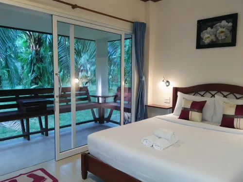 Khao Sok Palm Garden Resort