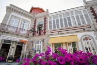 Dona Emília Guest House & Studio Apartment Building Hotel di Viana do Castelo