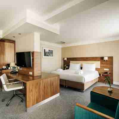 Holiday Inn LODZ by IHG Rooms