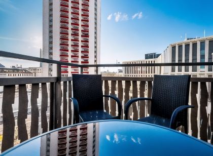 Best Western Plus Royal Suites