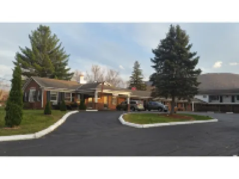 Howard Johnson by Wyndham Williamstown Hotels in Williamstown