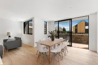 Ahurei Apartments - Condos