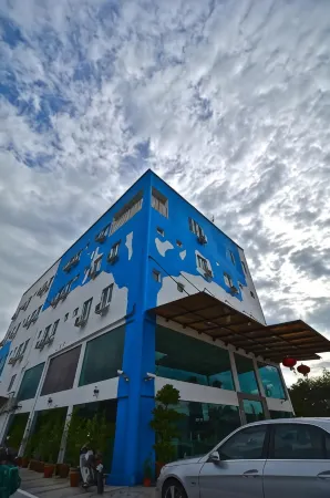 Yew Boutique Hotel Отели в г. Hilir Perak