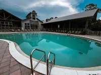 NEW LISTING!! Charming 3-bedroom house with Pool / Beach Access in St. Teresa - Beach