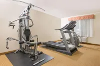 Gold Circle Inn - Gym