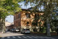 LaMì Room & Apartment Hotels in Toscanella