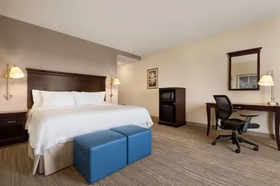 Hampton Inn & Suites Washington-Dulles International Airport Hotels in Sterling