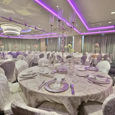 Park Inn by Radisson Istanbul Ataturk Airport Отели рядом с достопримечательностью «Багджылар»