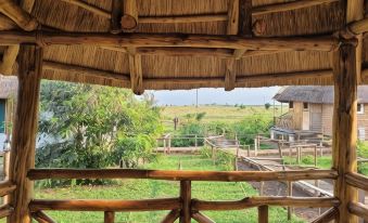 Songbird Safari Lodge & Campsite