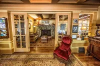 Kangaroo House Bed & Breakfast Hotels in Eastsound