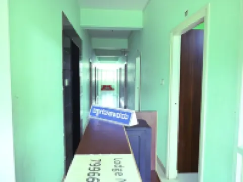 Royal Rock Inn 達文蓋雷縣酒店