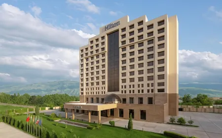 Отель Hilton Dushanbe Отели рядом с Аэропорт Душанбе