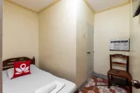 Coffeeswings Lodging House فنادق في Caoayan