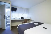 Campanile Lille Sud - Chr Hotels in Loos