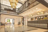 Hoi An Coco River Resort & Spa فنادق في Duy Nghia