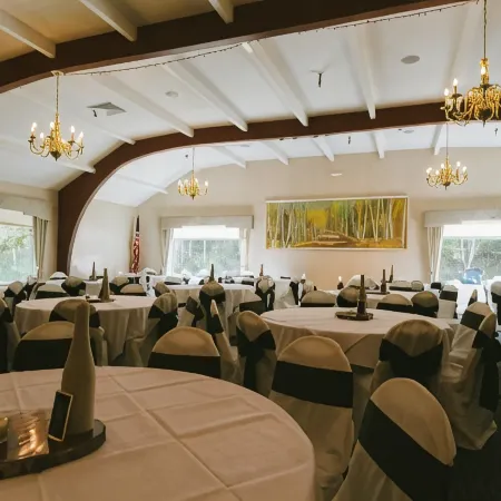 Town & Country Inn & Resort