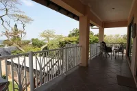 Birdcage B&B Hotels in Kingsburgh