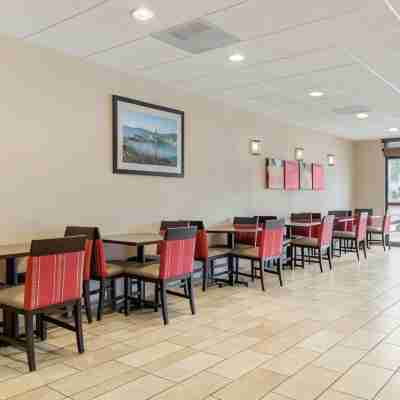 洛杉磯工業城附近舒適套房飯店 Dining/Meeting Rooms