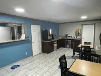 Days Inn by Wyndham Pratt Hotels in Township 12
