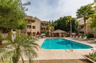 Scottsdale, AZ - Contemporary condo in the Prime Location of Paradise Valley!