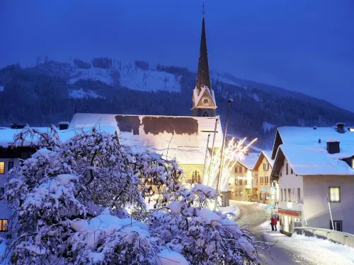 Chalet in Bruck Near Zell am See Ski Slopes