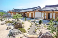 Hanok 1st Street Các khách sạn gần Sin Gyeongju Railway Station