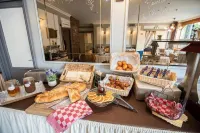 Chenal Hotel Hotels in Beauvais