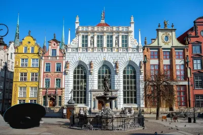 Apart Neptun Hotels near Mariacka