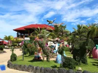 Chomview Resort Hotels near Lanta Monkey School