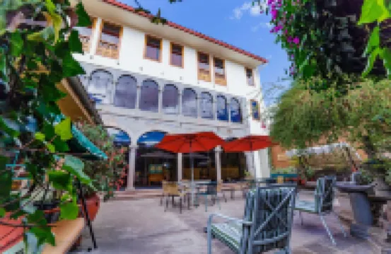 Fuente de Agua Hotel