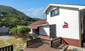 Gyeongju Hiltopia Kids Pool Villa