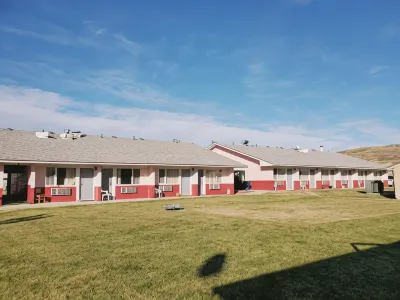 The Budget Inn Express Hotel a 