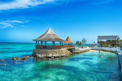 SeaGarden Beach Resort - All Inclusive Hotels near The Sky Tower Mall