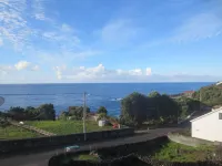 Villa Lucinda ..... Lajes Do Pico 호텔
