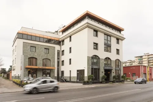Cosmopolitan Hotel Отели в г. Флоренция