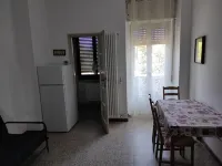 18 Minuten mit Zug vom Milano Entfernt. 2-zimmer-apartment mit 2 Balkon Hotel a Seregno