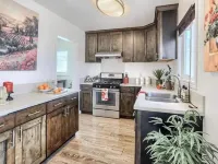 Entire Remodeled House 2B1B in LA w/self check-in Hotels in El Monte