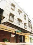 Leos Hotel